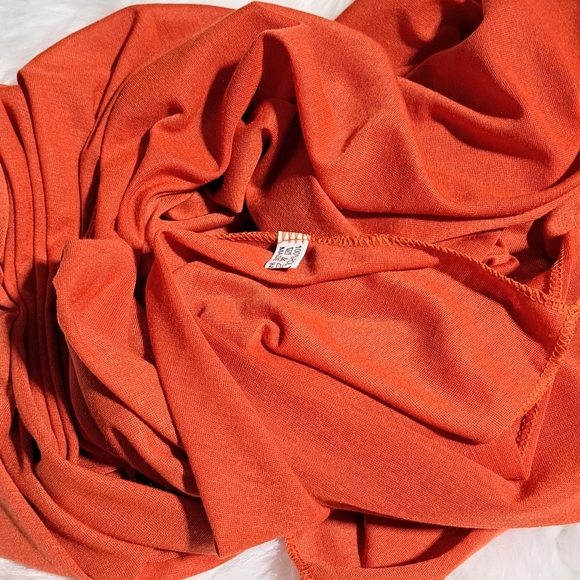 Sz OS | Shawl/Wrap/Shrug | Orange/Carrot/Ginger Copper - Picture 8 of 8